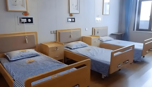 留学生落户深圳公司_舒淇导演首作入围威尼斯主竞赛单元，黄渤《浪浪人生》定档12月 舒淇导演首斯主竞赛单此时