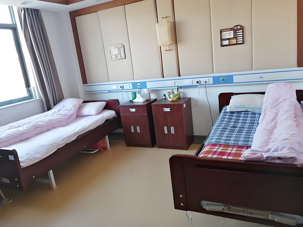 如何加入深圳户口_董璇谈2任丈夫：从没想过会和高云翔离婚，张维伊敢娶我很勇敢 享单概念在共在火爆的现车的